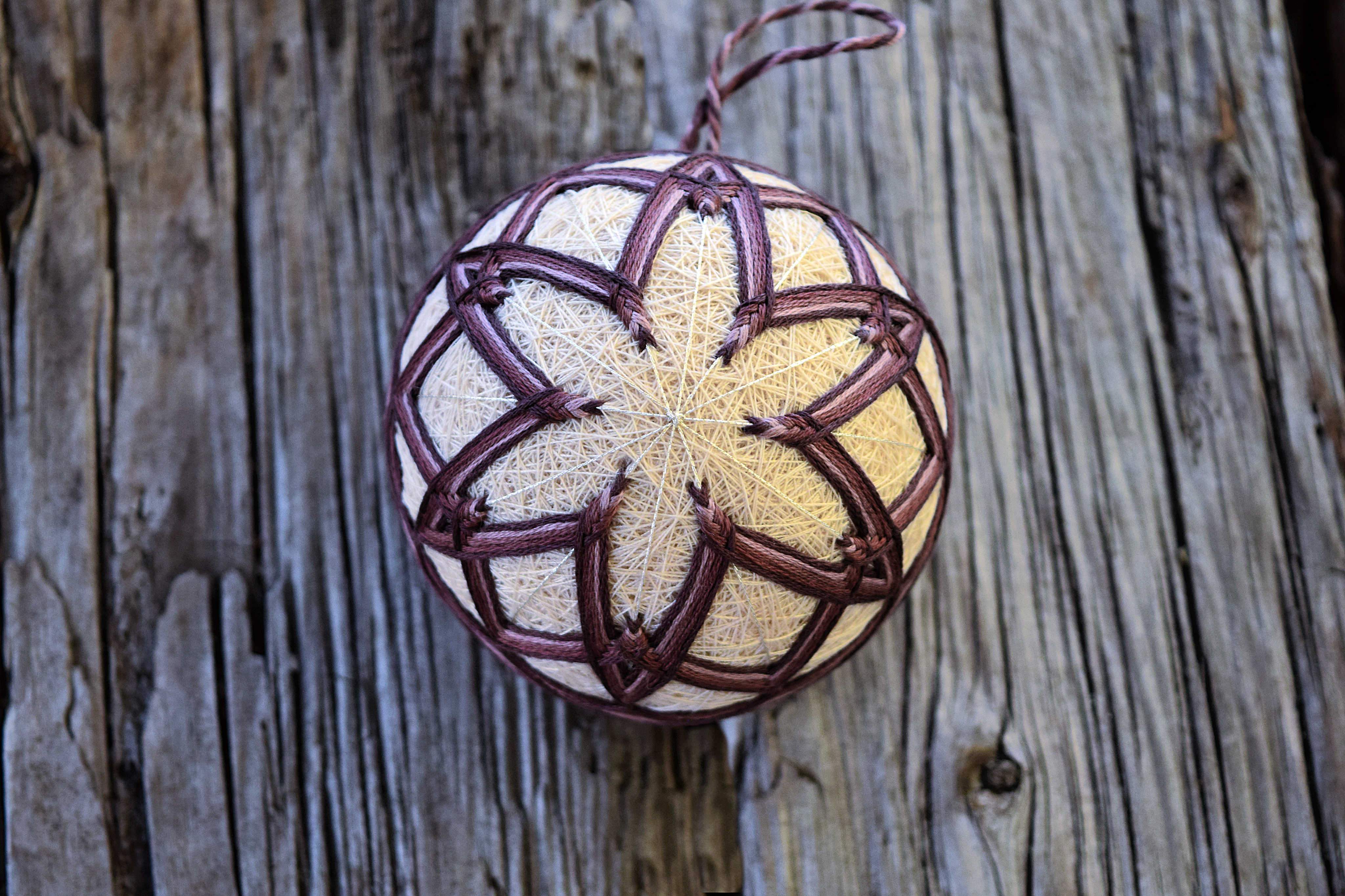 Temari – Broiderie Stitch